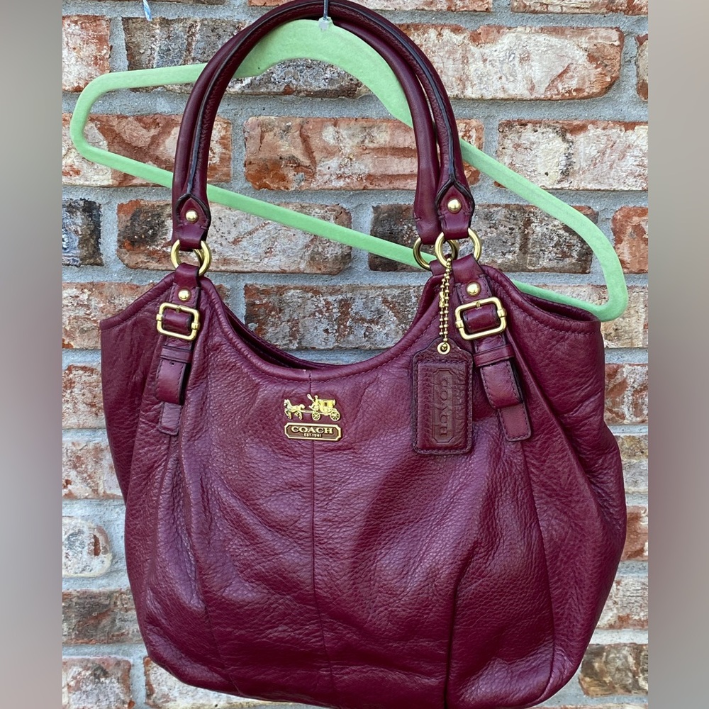 EUC Coach Madison Abigail Leather Shoulder Bag 18612, Hard to Find Wine Color